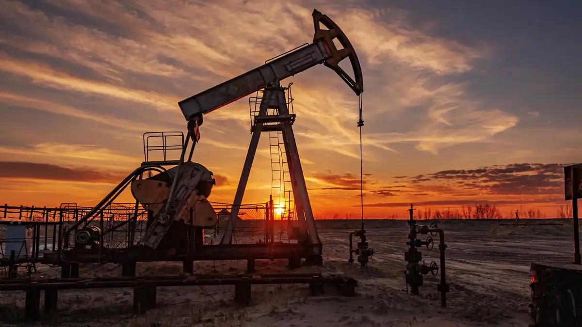 وكالة الطاقة: تراجع أسعار النفط يتجاهل أزمة إمدادات وشيكة