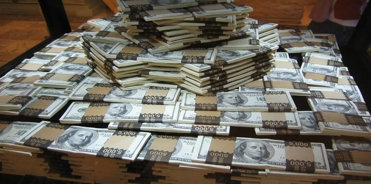 مؤسسة دبي للاستثمارات تُسعّر سندات في إعادة فتح إصدار