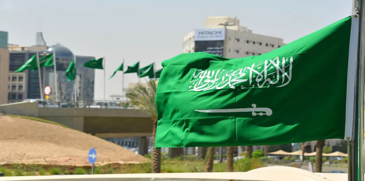 أسعار النفط والرسوم تجنبان السعودية عجزًا كبيرًا في ميزانية 2017