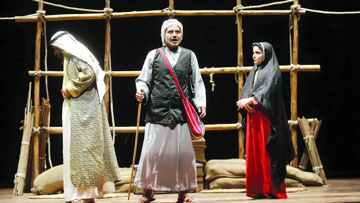 "بين قلبين" يفوز بأبرز جوائز مهرجان الدوحة المسرحي‎