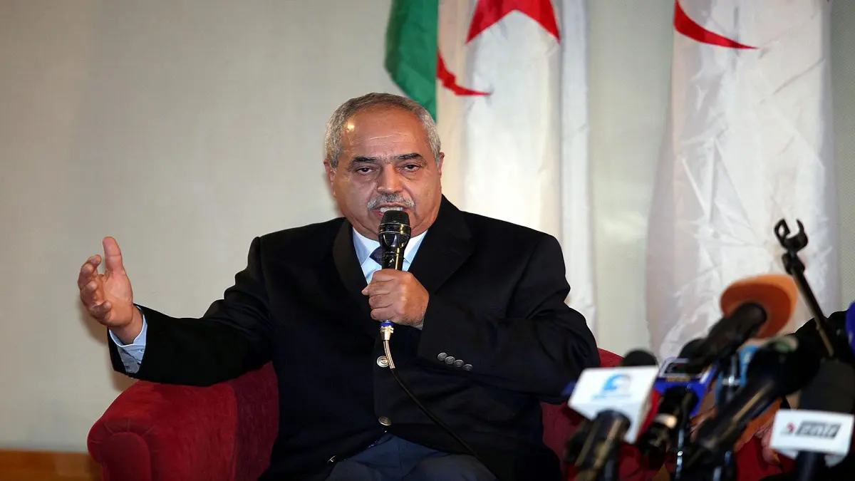 بن بيتور: لا أرغب بتولي رئاسة الوزراء في الجزائر
