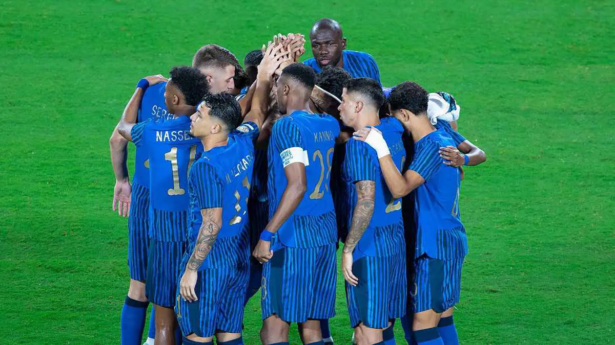 بعد انسحاب الهلال.. ما النادي السعودي الذي خاض مباراتين في يوم واحد؟