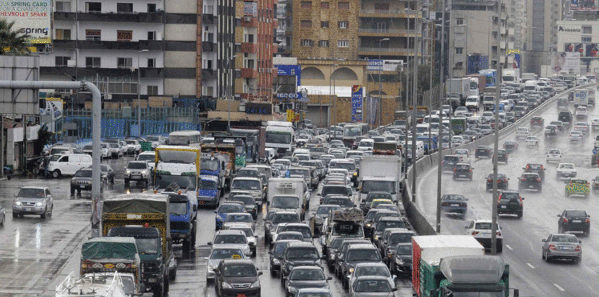 لبنان.. فوضى في حركة المرور وسط غياب للقوانين الرادعة