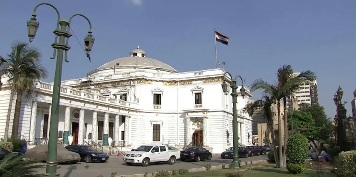 جدل في البرلمان المصري بسبب "بيع الجنسية" للمستثمرين