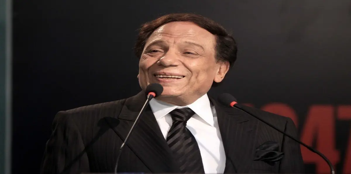 عادل إمام ينال جائزة "الإنجاز الإبداعي" من مهرجان الجونة السينمائي