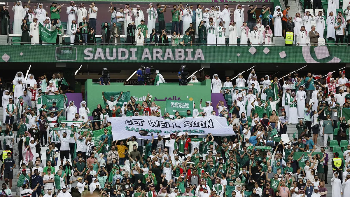 نجوم الدوري السعودي يرحبون بإعلان نية المملكة استضافة كأس العالم 2034