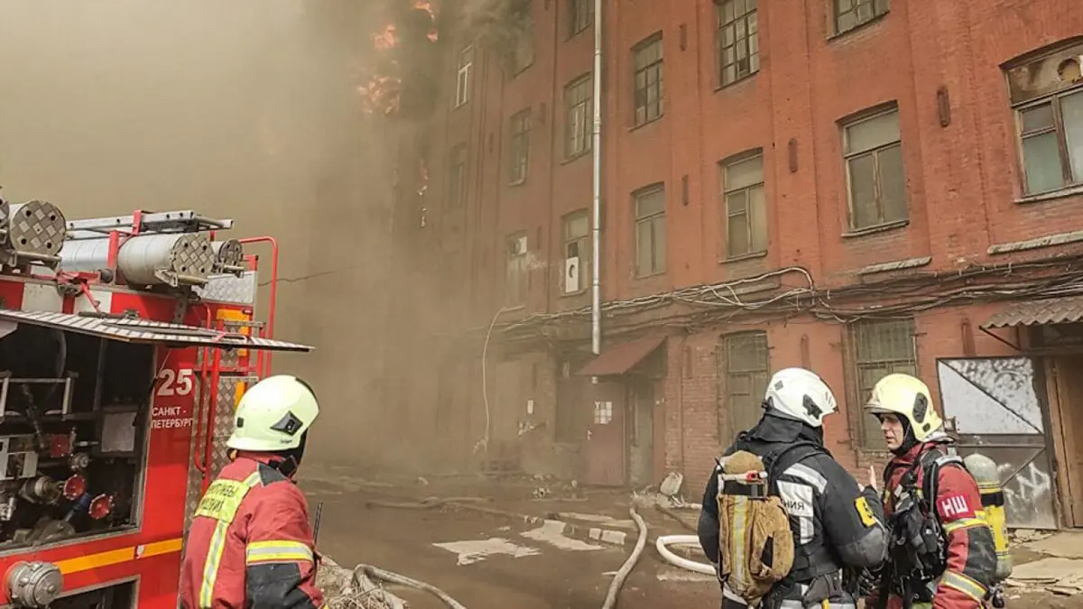 روسيا.. حريق في محطة للغاز قرب سانت بطرسبرغ (فيديو) 