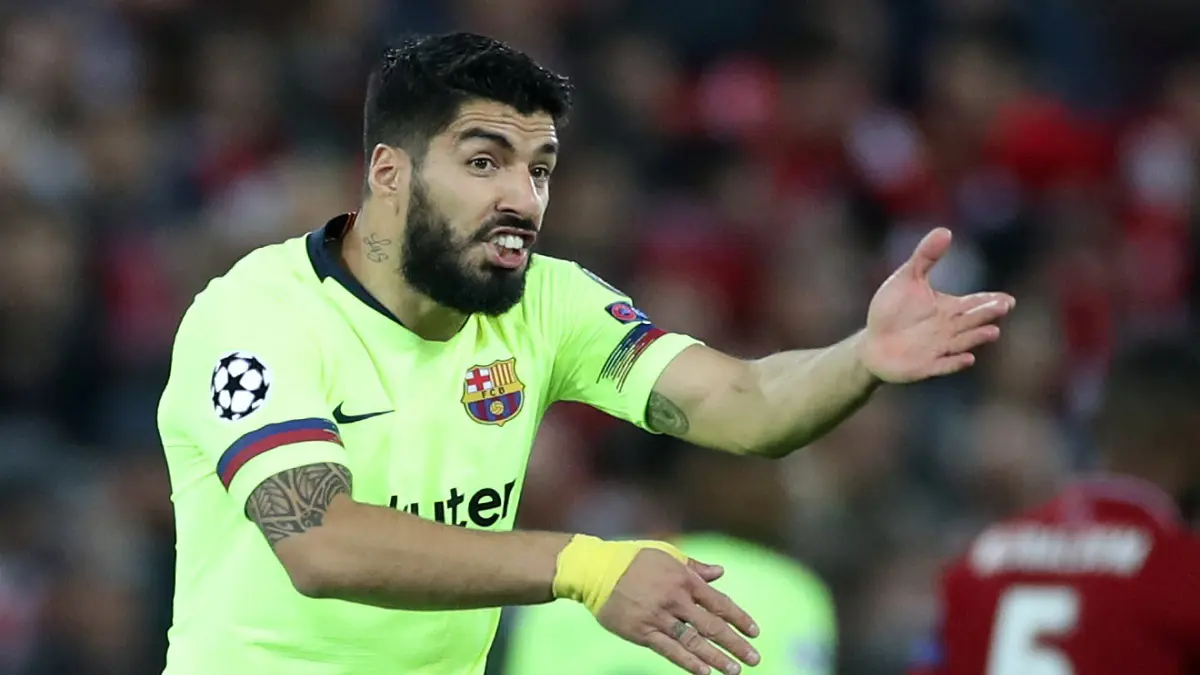 إلى جانب أنطوان غريزمان.. نادي برشلونة يفكر في مهاجم بديل للويس سواريز