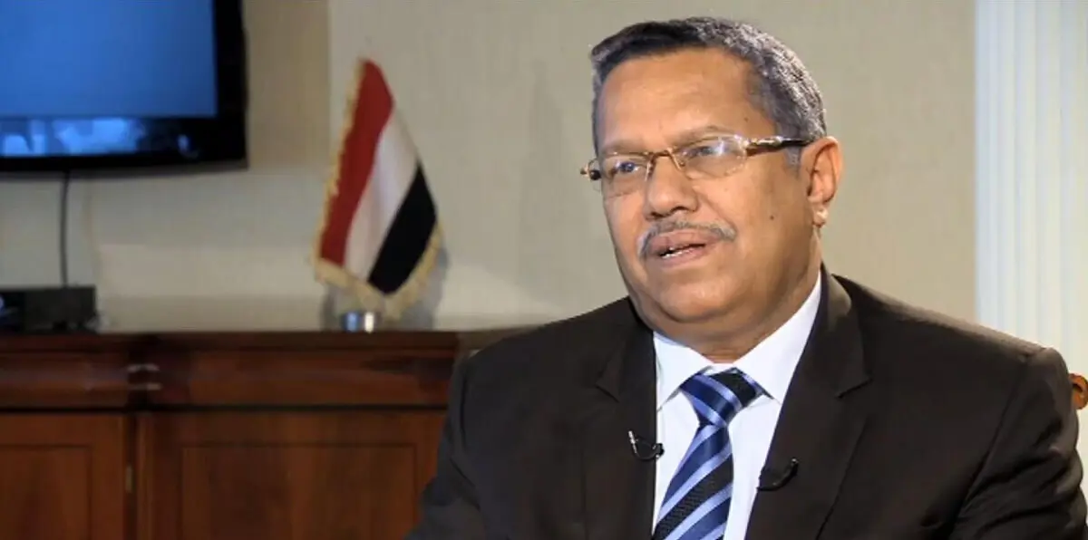 بن دغر يوجه بالتحقيق في محاولة تهريب أموال إلى صنعاء (فيديو)