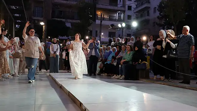 جزء من عرض الأزياء لمصابي متلازمة داون في سوريا