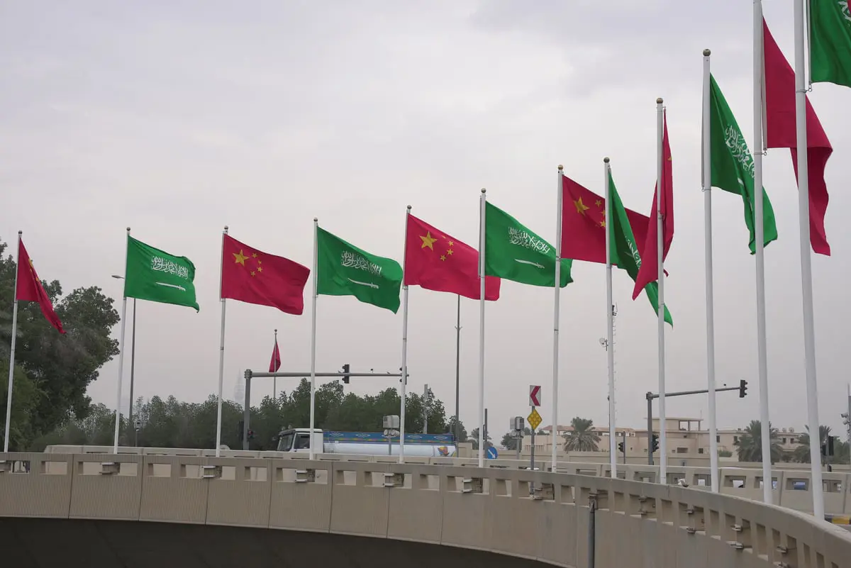 الصين والسعودية توسعان نطاق التعاون التجاري والاستثماري