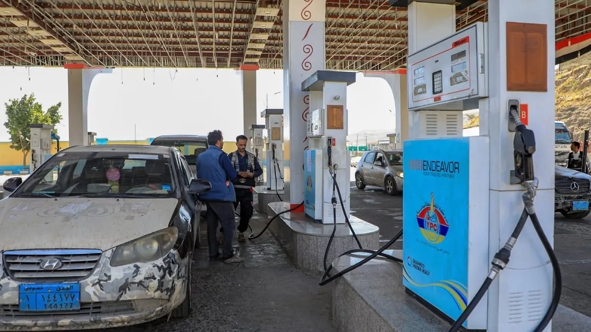  قتلى وجرحى باحتجاجات في اليمن على زيادة أسعار الوقود