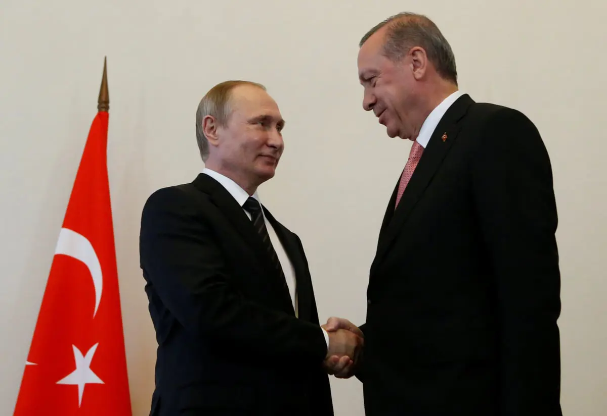 قمة أردوغان وبوتين.. لعبة المصالح تطوي صفحة "التوترات"