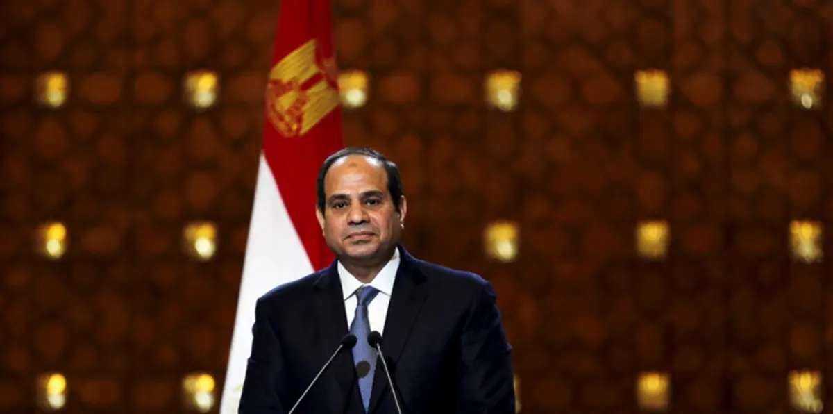 السيسي يلمح لإجراءات "قاسية" لإصلاح الاقتصاد المصري