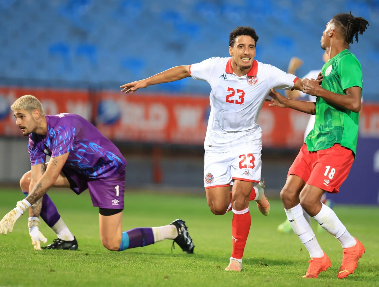 سيف الله اللطيف صاحب الهدف الثاني