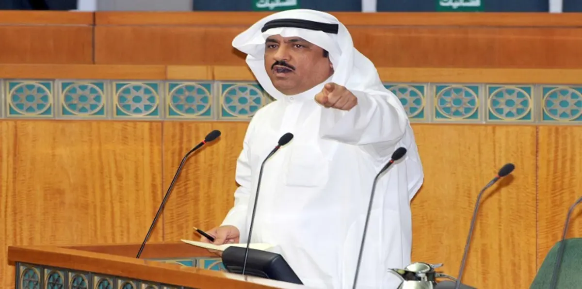المعارض الكويتي مسلم البراك خارج السجن  بعد انتهاء محكوميته (صور وفيديو)