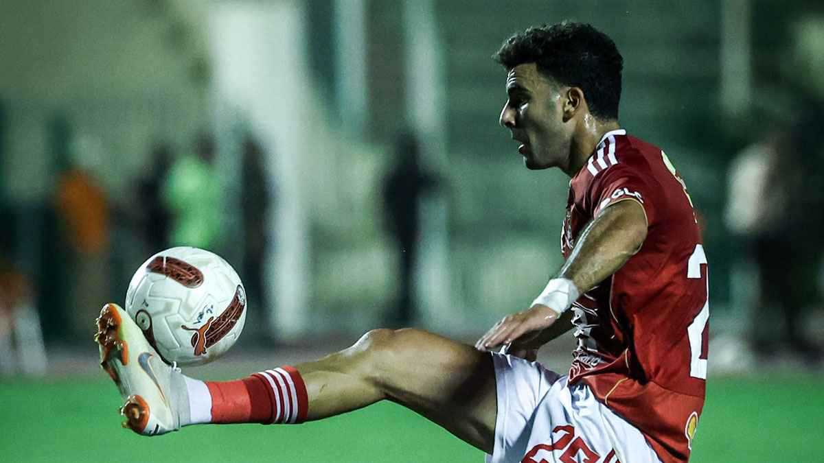 مفاجأة الموسم.. زيزو يوجه "ضربة موجعة" لنادي الزمالك 