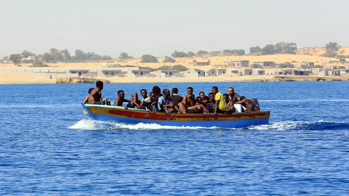 إسبانيا تعلن غرق مهاجرَين أرغمهما قادة قوارب على تكملة الرحلة سباحة