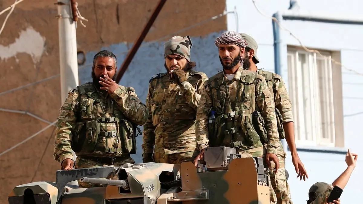 المرصد السوري: تركيا تعتزم نقل غالبية المقاتلين الموالين لها في عفرين إلى ليبيا