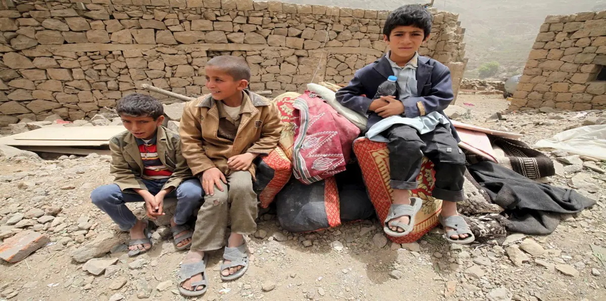 قصص مؤلمة لأطفال على حافة الضياع في صنعاء