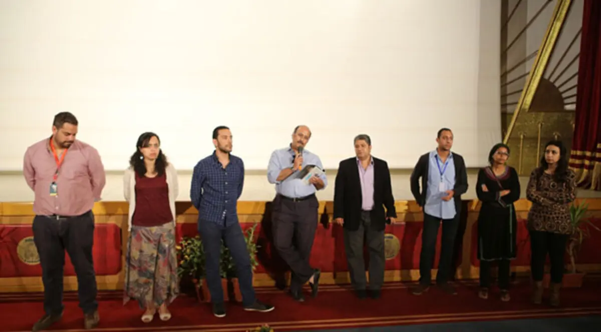 صور.. "الأقصر للسينما الأفريقية" يعرض "أوضة الفيران"