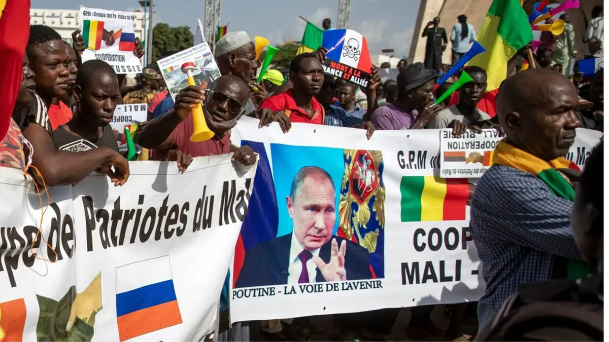 لوفيغارو: الحبوب المجانية.. ورقة روسيا لتعزيز النفوذ في إفريقيا