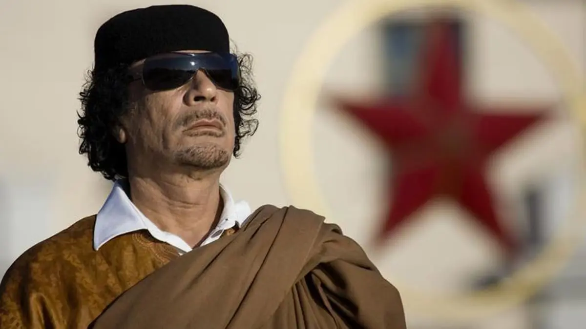 خبير أممي: فرنسا تدفع ثمن التخلي عن القذافي 