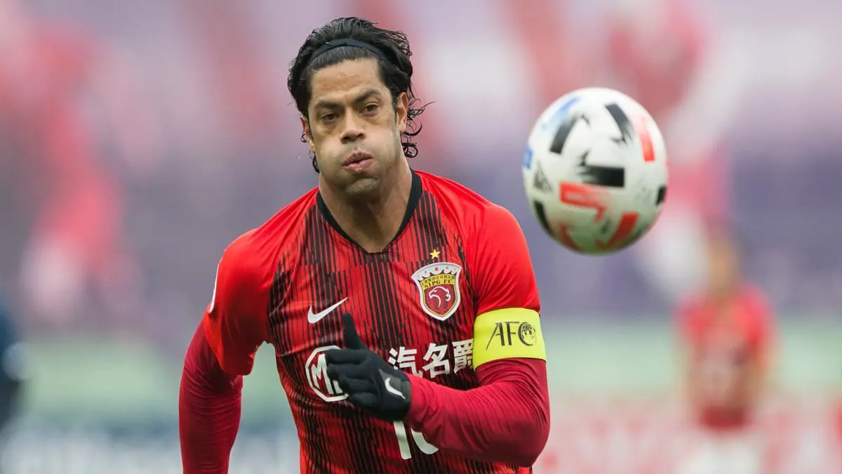 الهلال السعودي ينافس بالميراس على هالك