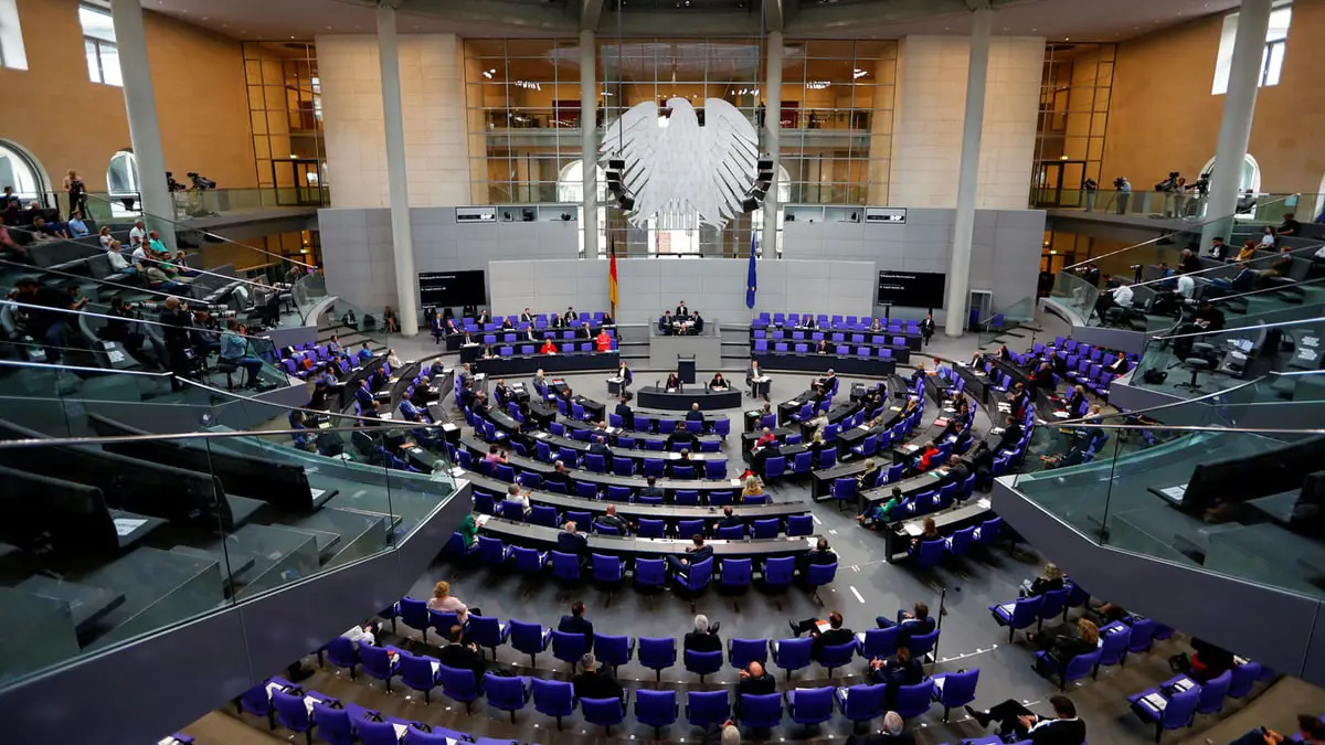 تقرير: "شاعر البرلمان" مبادرة تثير جدلا واسعا في ألمانيا