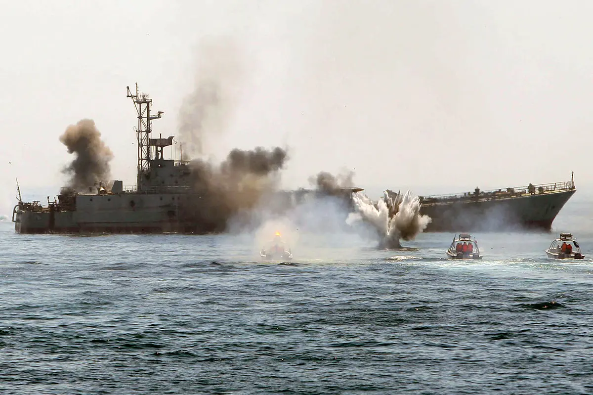 روسيا تجري تدريبات بسفن حربية مع إيران والصين