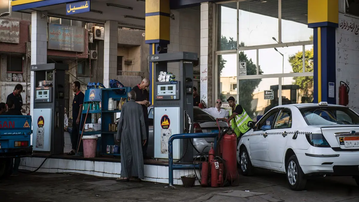 مصر تخفض أسعار البنزين والمازوت لمدة 3 شهور