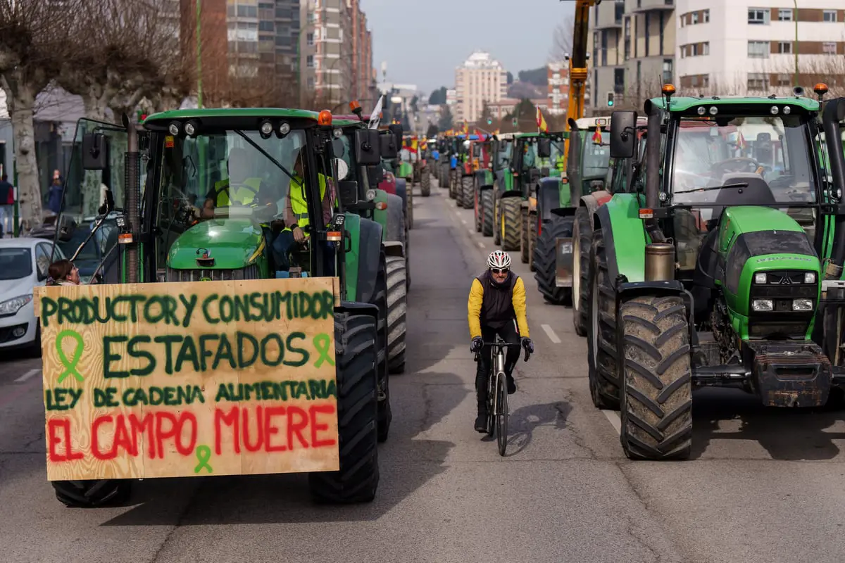 غالبية الإسبان يؤيدون "الاحتجاجات الريفية"