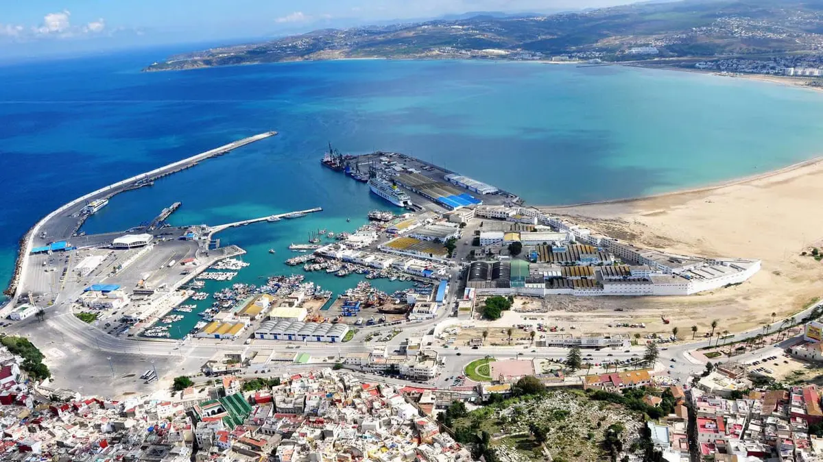 المغرب يُحول "ميناء طنجة" إلى أكبر منصة لاستيعاب الحاويات في البحر المتوسط