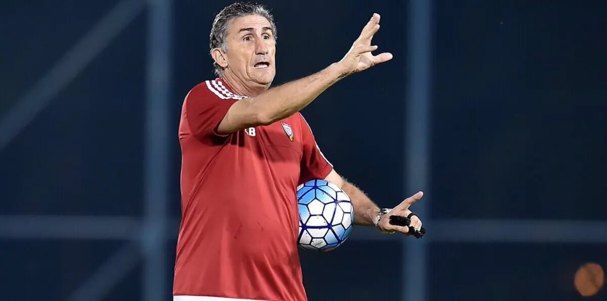 ماذا قال مدرب الإمارات عن مواجهة تايلاند بتصفيات كأس العالم؟