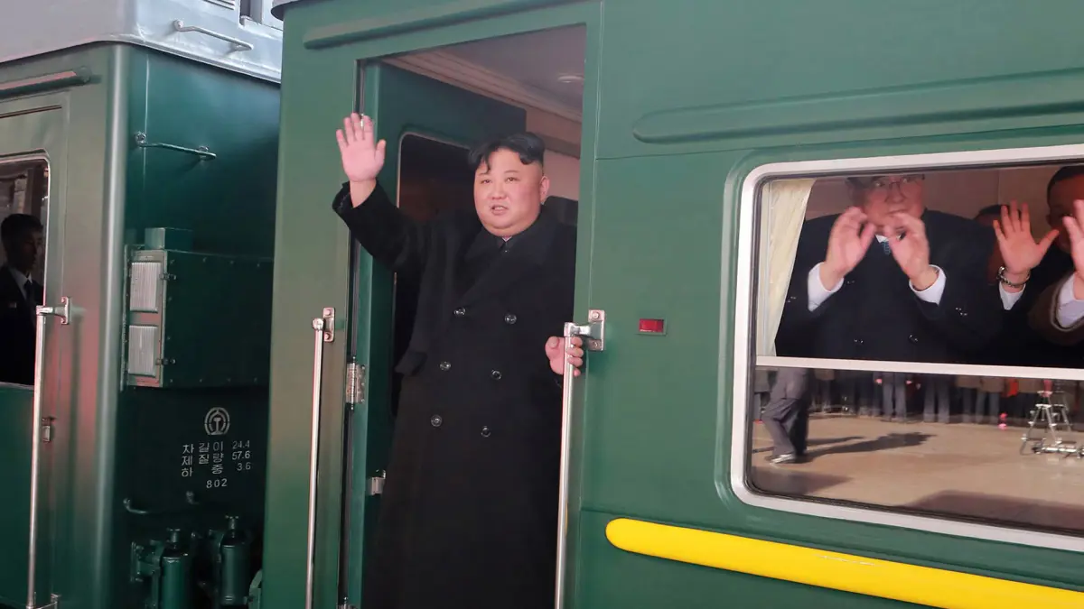 لعقد قمة مع بوتين.. زعيم كوريا الشمالية يتوجه بالقطار إلى روسيا 