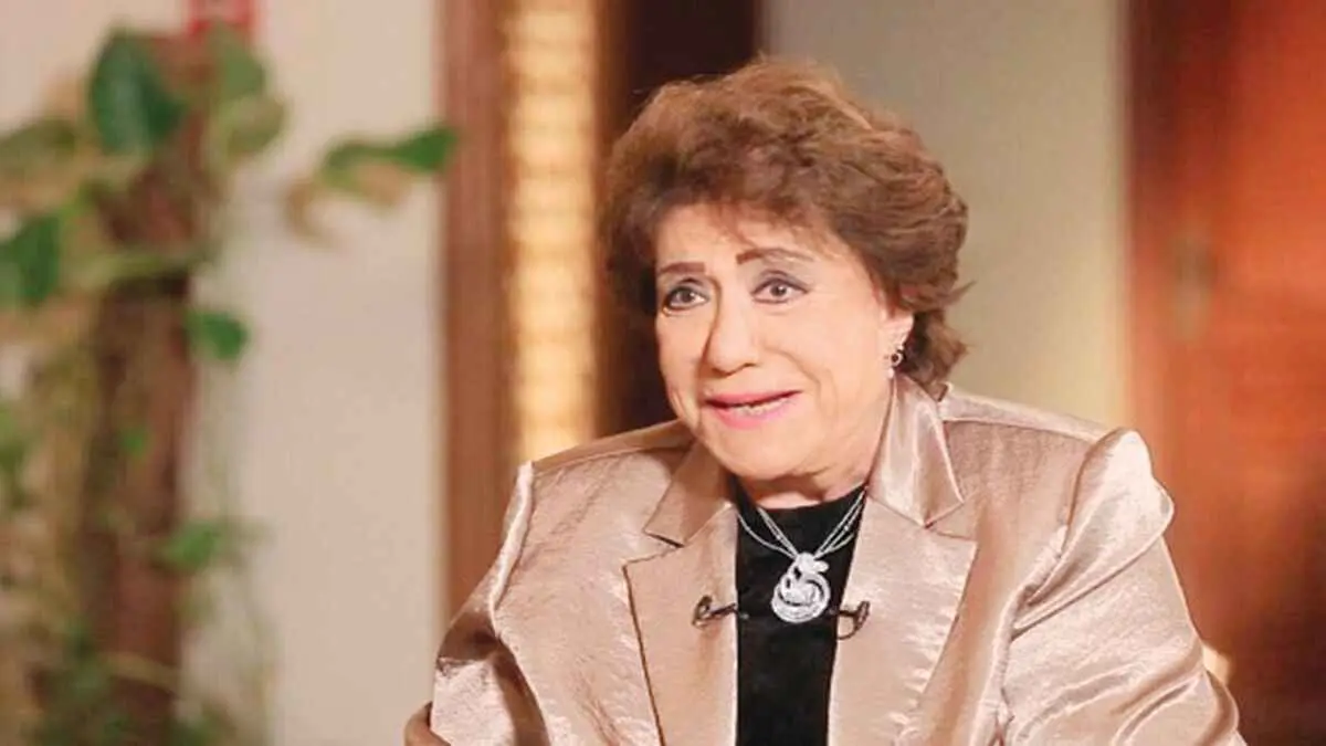 كيف أصبحت الراحلة سميحة أيوب "سيدة المسرح العربي"؟
