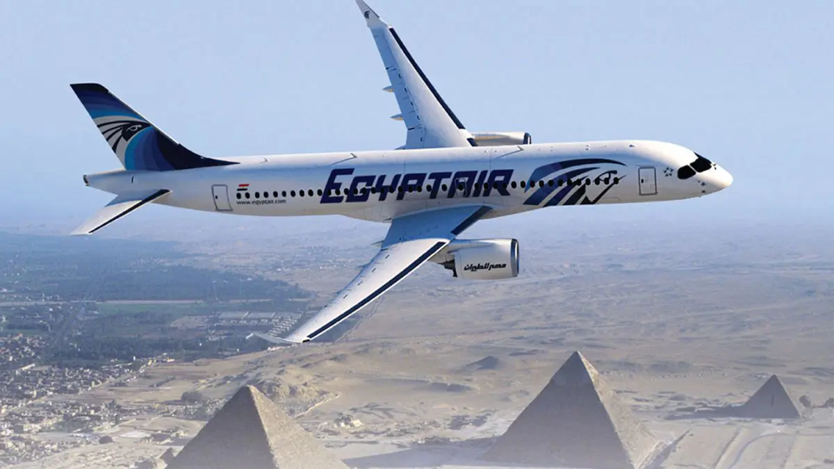 رئيس مصر للطيران: ندرس الاستحواذ على العمليات بين القاهرة و"تل أبيب"