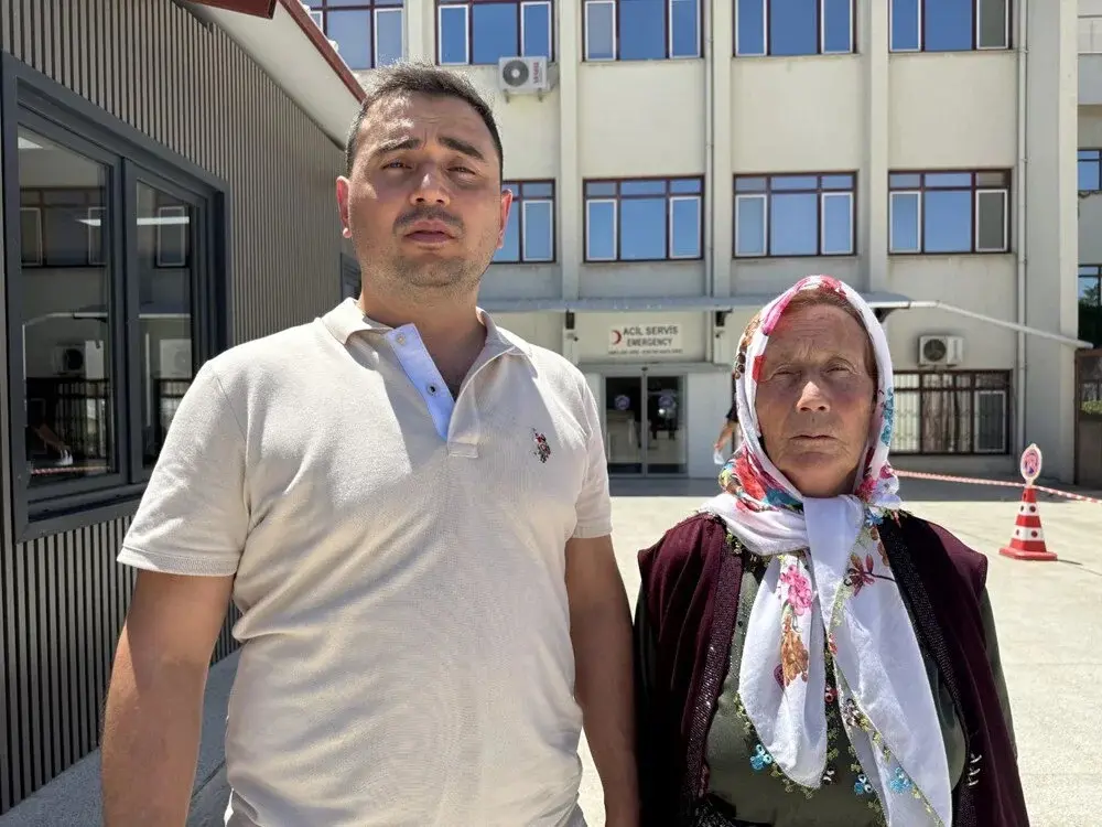 زوجة سليمان مع ابنها