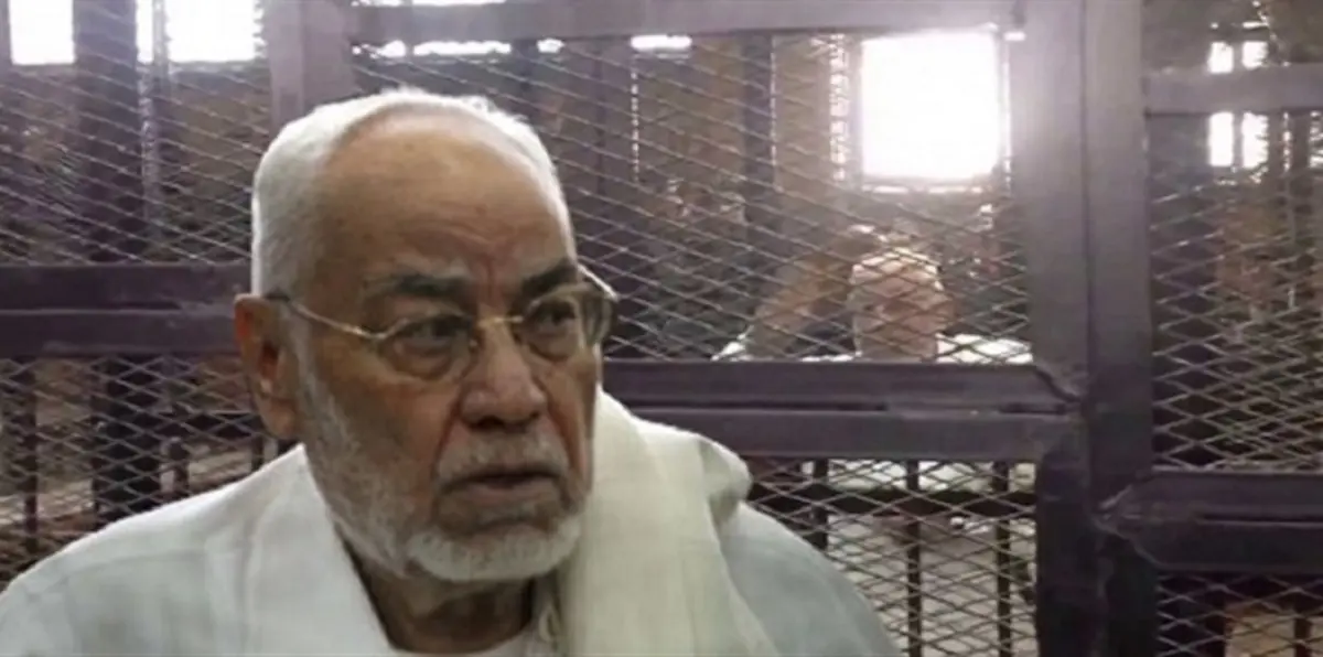 تدهور صحة مرشد الإخوان السابق وأسرته ترفض العلاج "الحكومي"