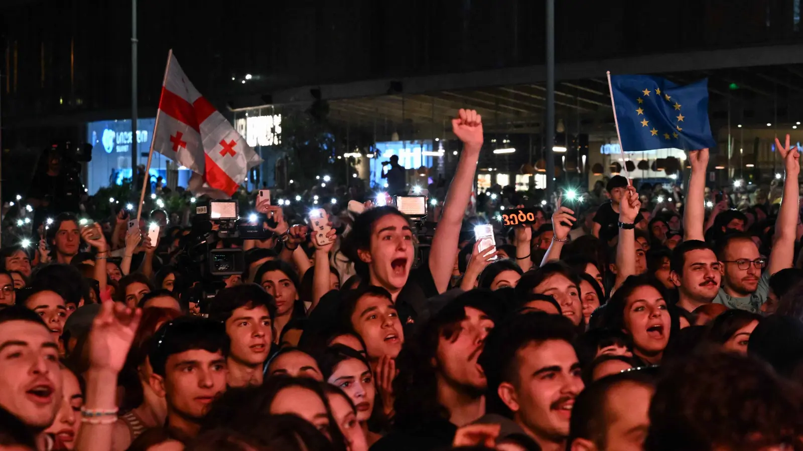 جورجيا.. انتخابات حاسمة وسط مخاوف الغرب من "متلازمة التقارب الروسي"