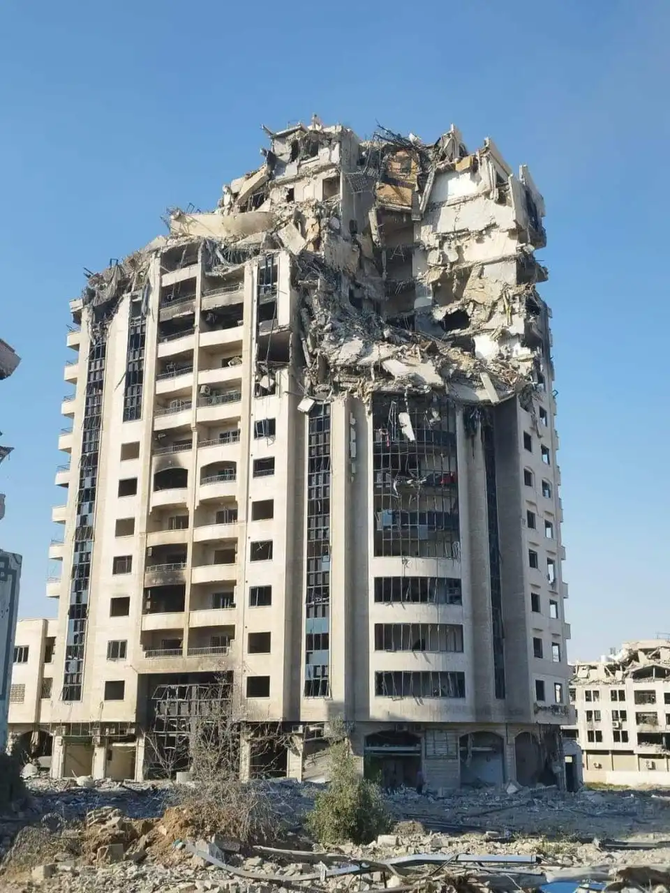 البرج السكني في غزة