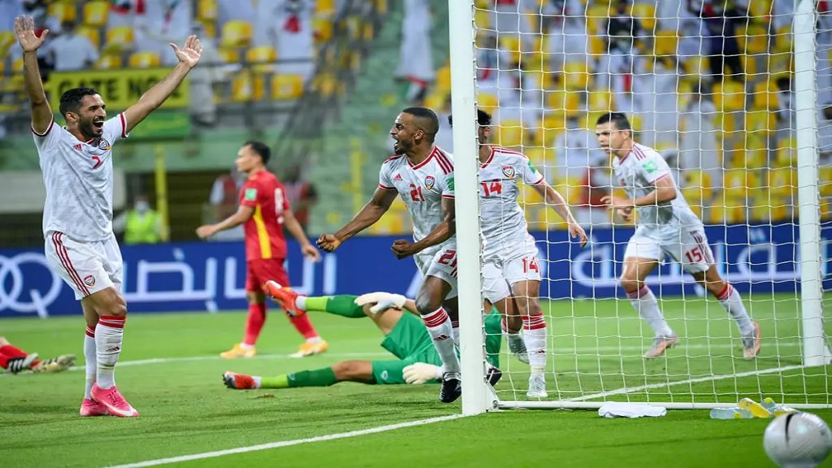 الإمارات تصعد إلى المرحلة النهائية في تصفيات كأس العالم بالفوز على فيتنام 3/2 (فيديو)