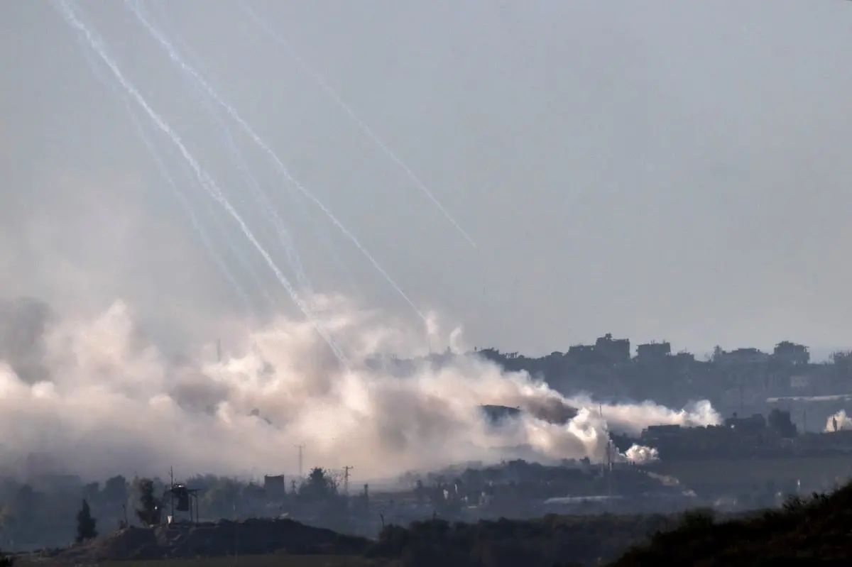 غارات إسرائيلية عنيفة على خان يونس.. آخر تطورات حرب غزة