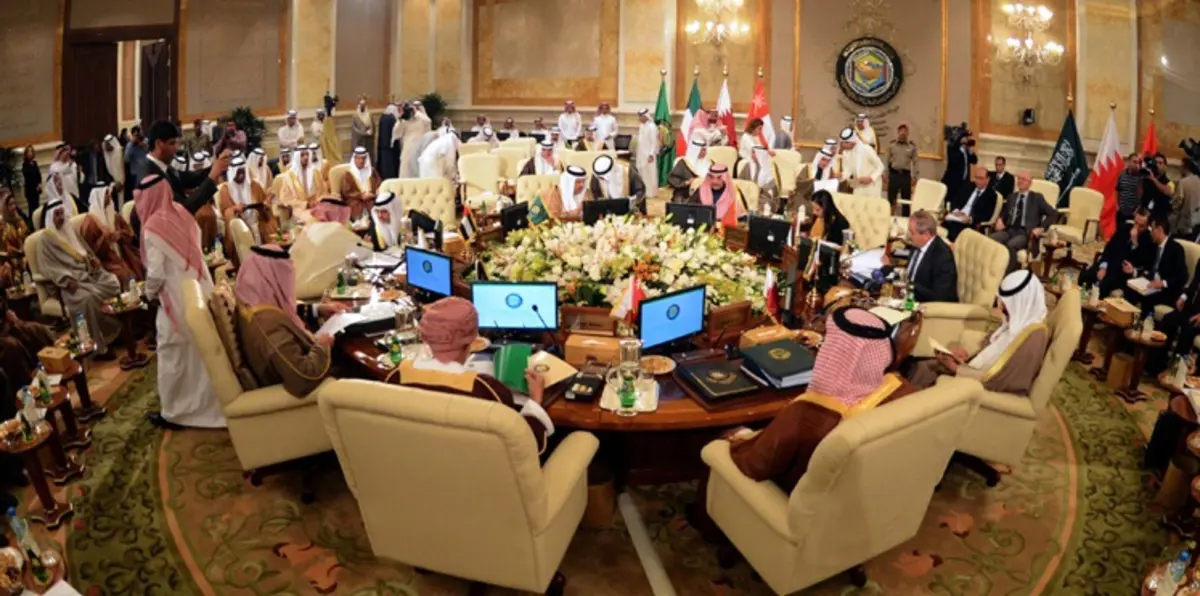 الهوية الخليجية في عالم متغير