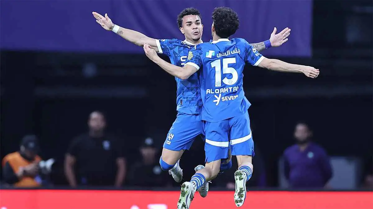 رغم تألقه.. سامي الجابر يطالب برحيل نجم الهلال
