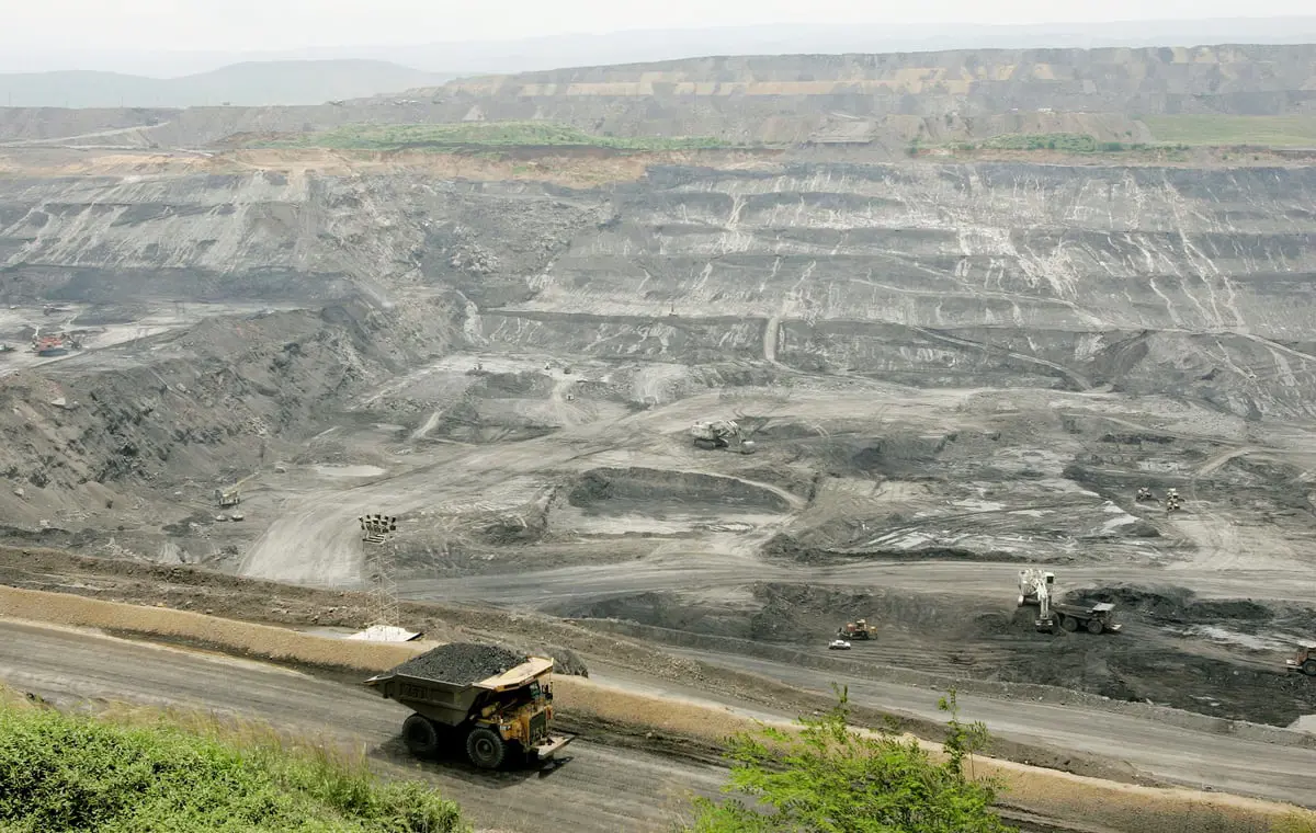 كولومبيا تفرض قيودا على تصدير الفحم لإسرائيل 