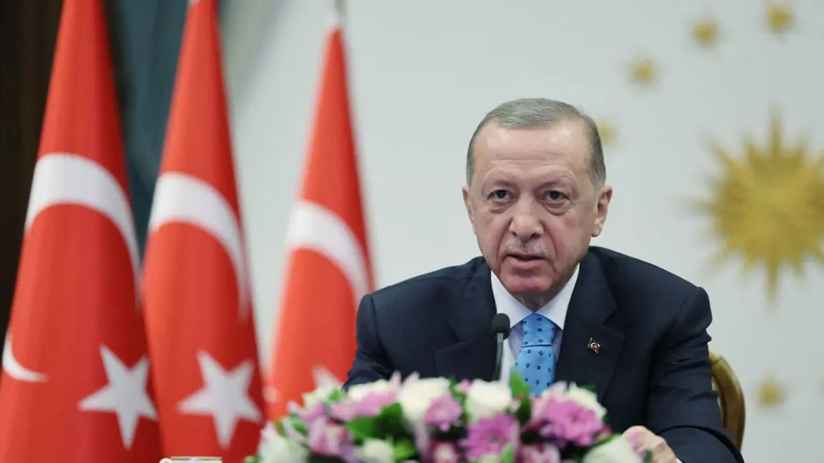أردوغان: بحثت مع السيسي تبادل الزيارات وإحياء مجلس التعاون المشترك
