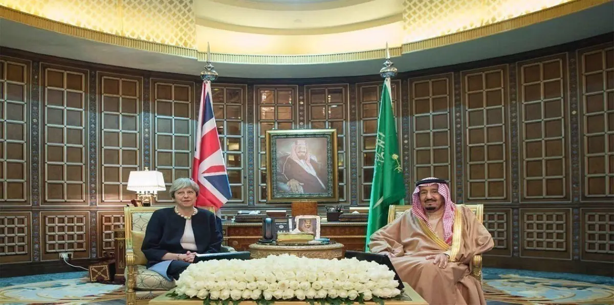 تيريزا ماي للملك سلمان: يجب تنبيه المجتمع الدولي من خطورة إيران