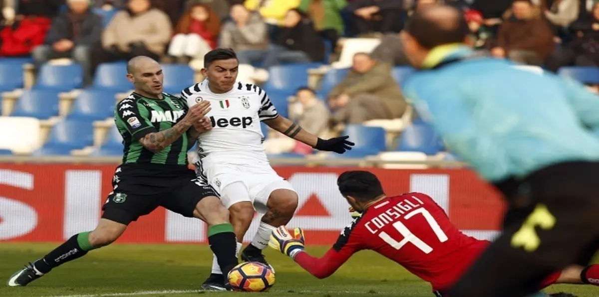 ريال مدريد قد يضحي ببيل لعيون ديبالا