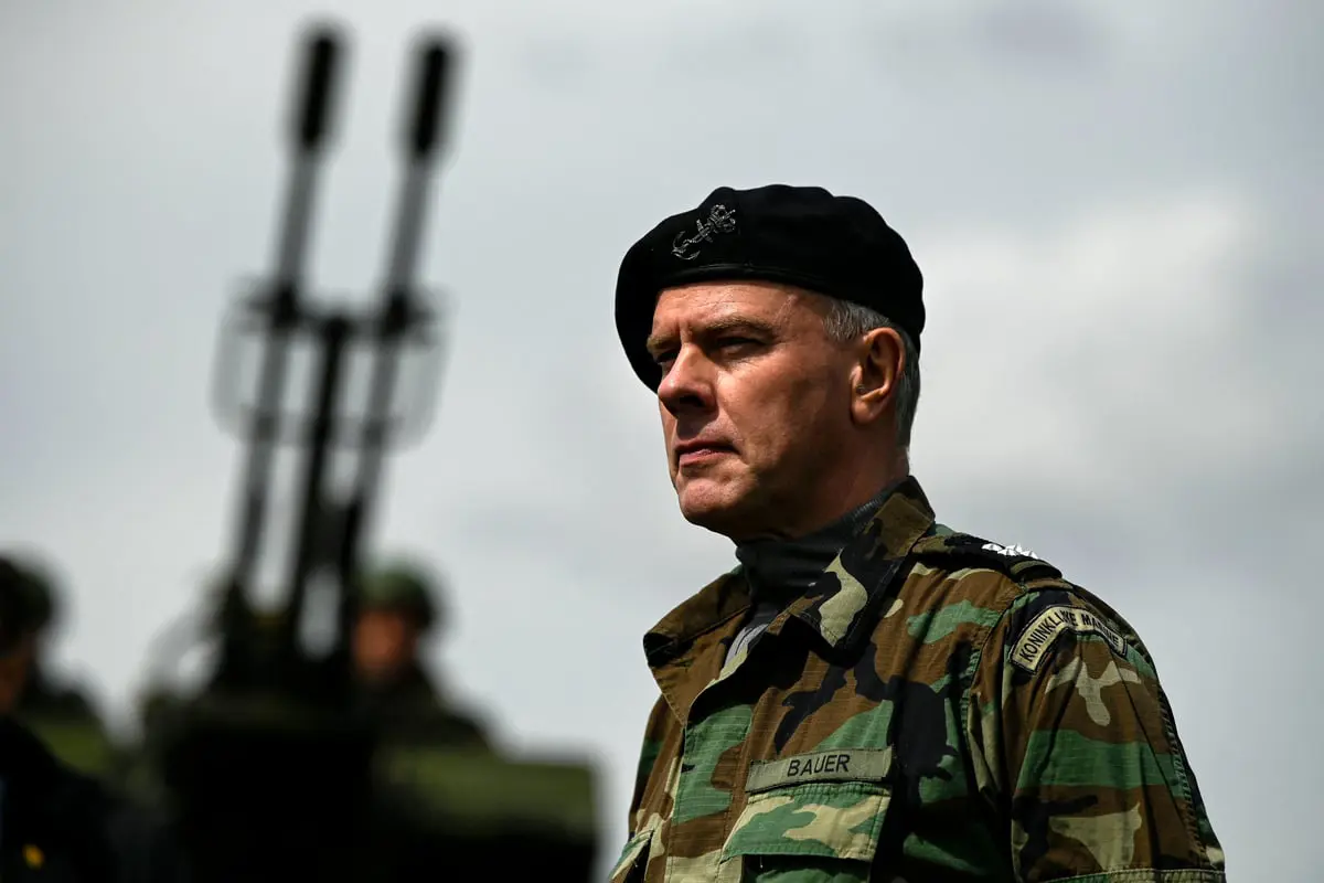 مسؤول في "الناتو" يدعو للاستعداد لحرب شاملة مع روسيا